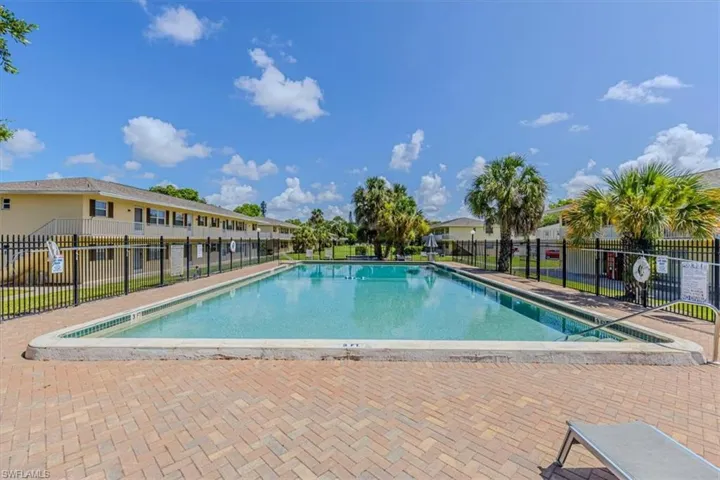 3325 Airport Rd N S5, Naples, Florida 34105