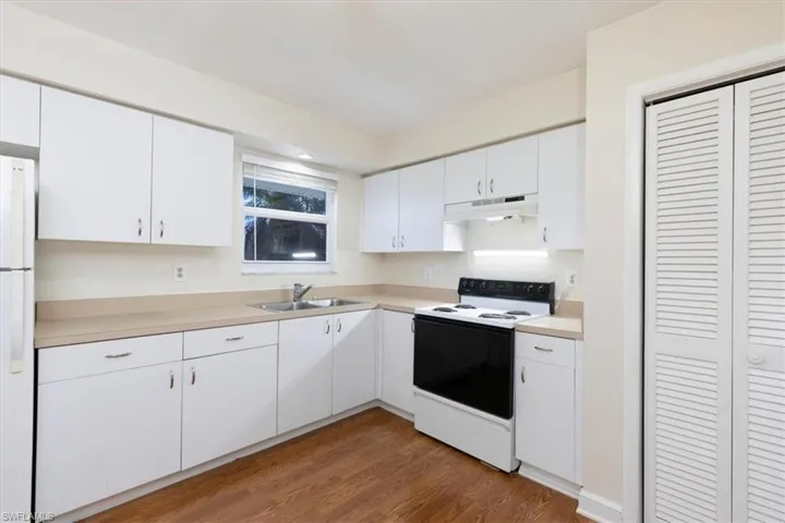 3325 Airport Rd N S5, Naples, Florida 34105