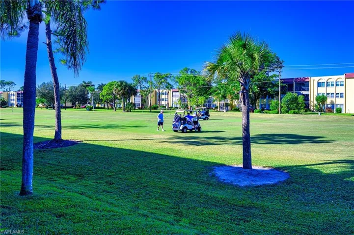 201  QUAIL FOREST  BLVD, Naples, FL 34105