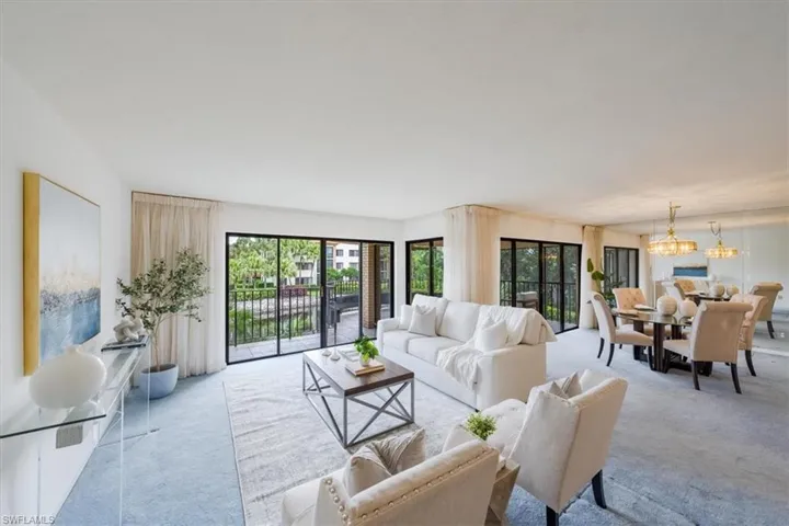 6710  Pelican Bay  BLVD, Naples, FL 34108