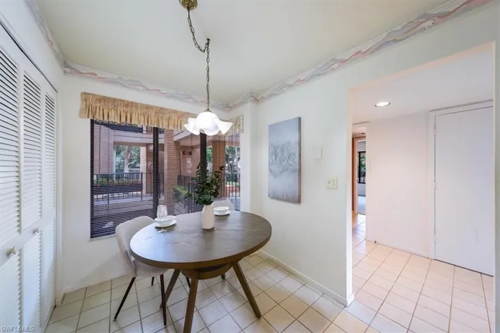 6710  Pelican Bay  BLVD, Naples, FL 34108