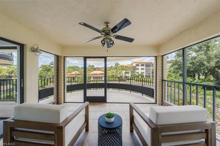 6710  Pelican Bay  BLVD, Naples, FL 34108