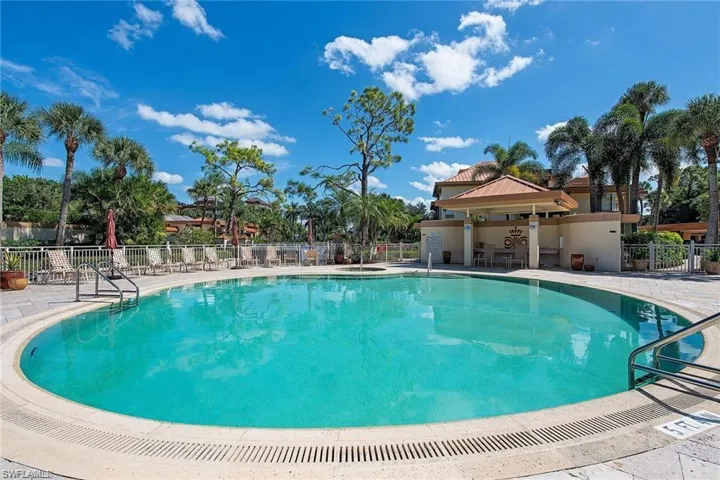 6710  Pelican Bay  BLVD, Naples, FL 34108