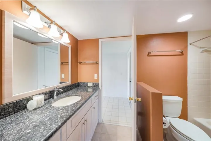 6710  Pelican Bay  BLVD, Naples, FL 34108