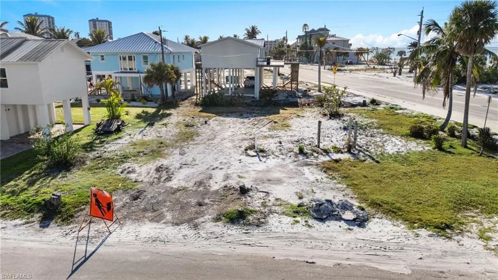3909 Estero BLVD, Fort Myers Beach, FL 33931,225014108