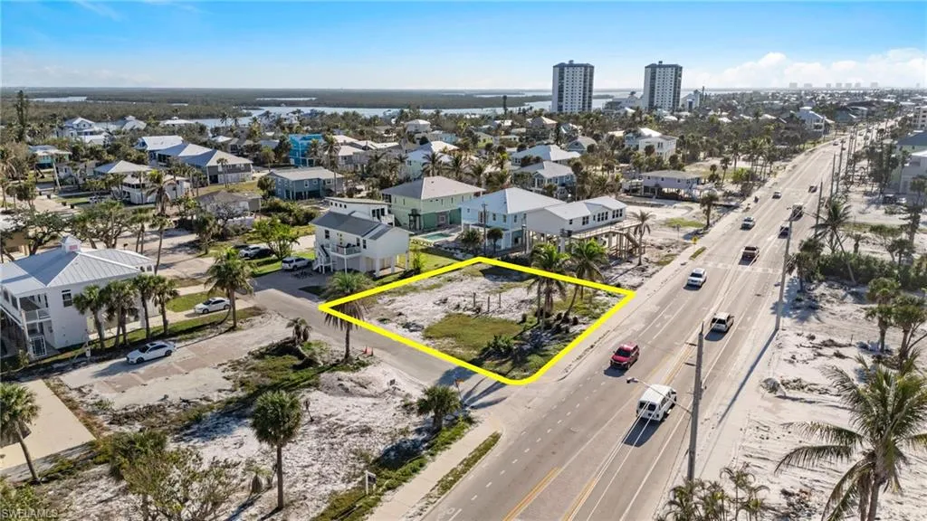 3909 Estero BLVD, Fort Myers Beach, FL 33931,225014108