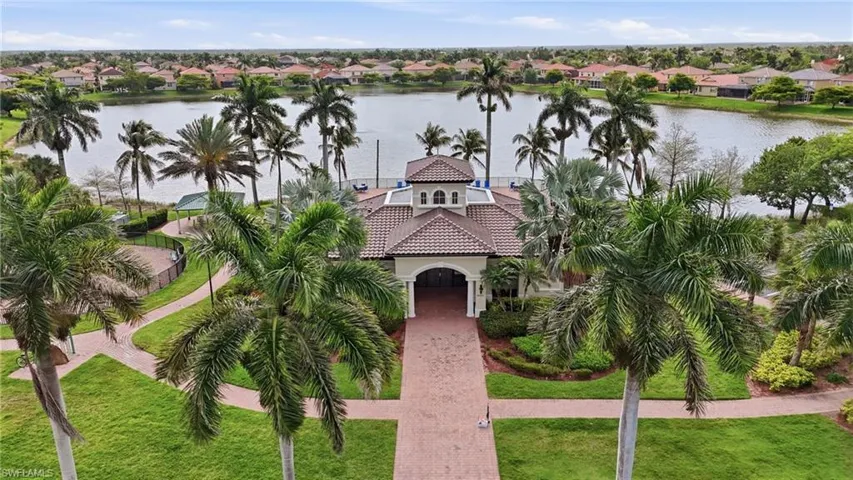 8317 Sumner Ave, Fort Myers, Florida 33908