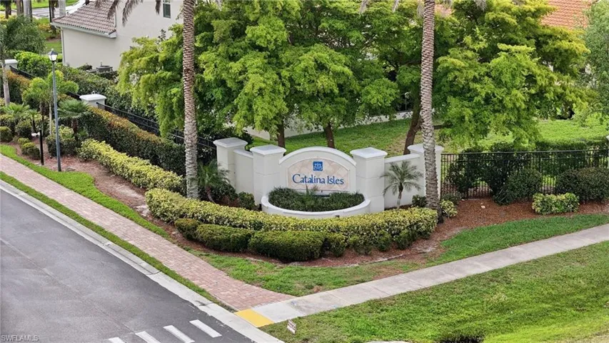 8317 Sumner Ave, Fort Myers, Florida 33908