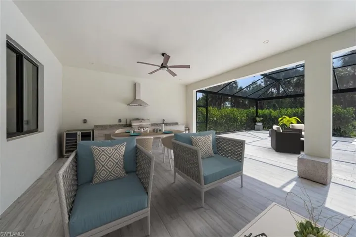 Outdoor Kitchen and oversize covered lanai