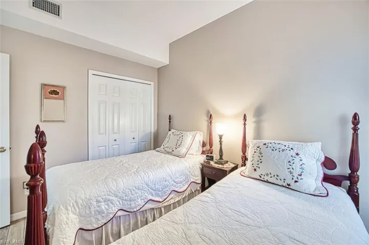 15110  Royal Windsor  LN, Fort Myers, FL 33919