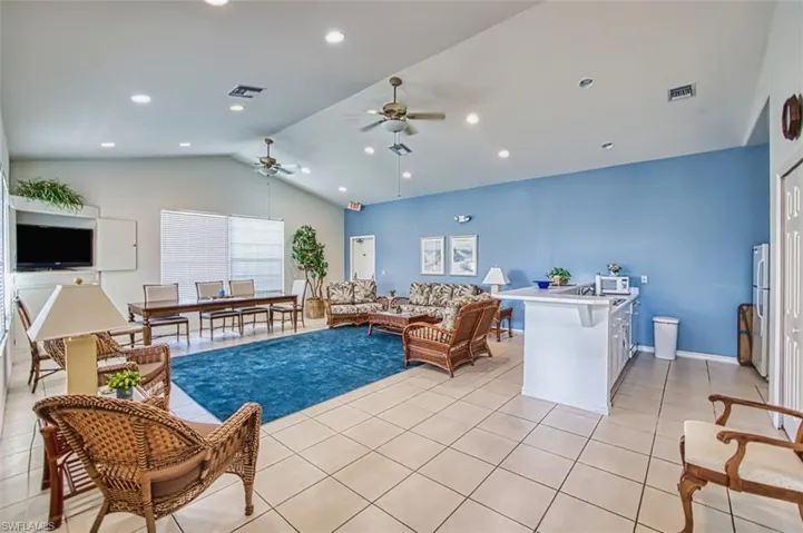 15110  Royal Windsor  LN, Fort Myers, FL 33919