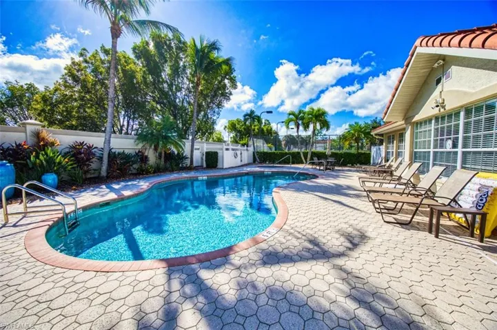 15110  Royal Windsor  LN, Fort Myers, FL 33919
