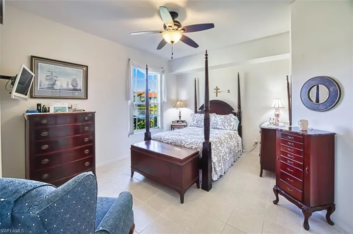 15110  Royal Windsor  LN, Fort Myers, FL 33919