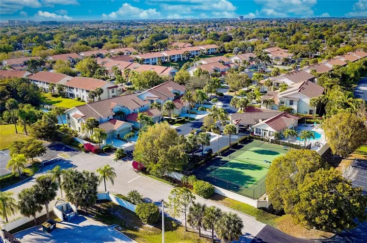 15110  Royal Windsor  LN, Fort Myers, FL 33919