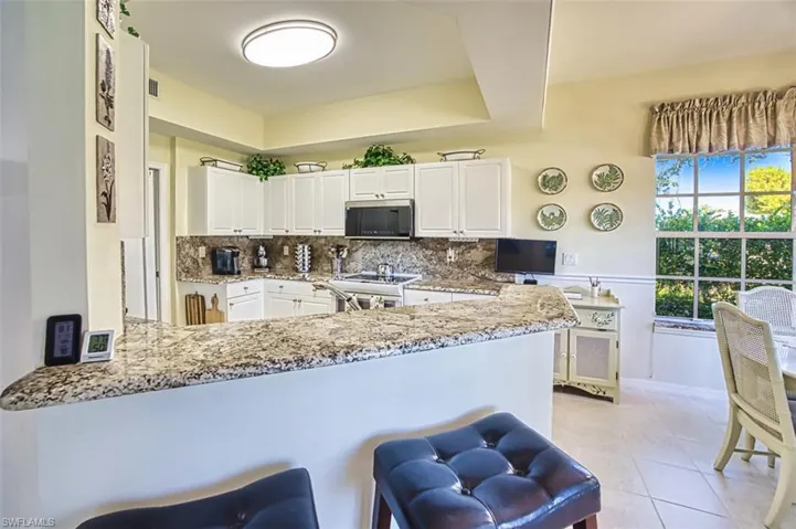 15110  Royal Windsor  LN, Fort Myers, FL 33919