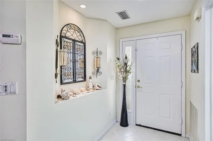 15110  Royal Windsor  LN, Fort Myers, FL 33919