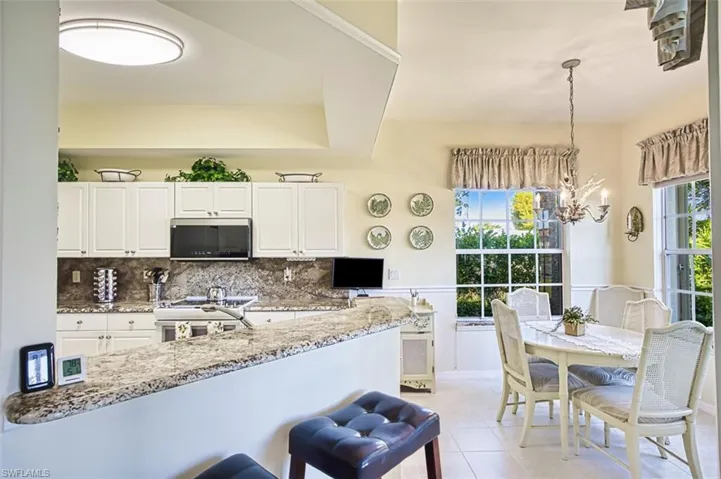15110  Royal Windsor  LN, Fort Myers, FL 33919
