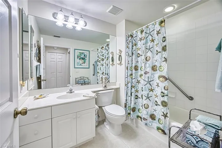 15110  Royal Windsor  LN, Fort Myers, FL 33919