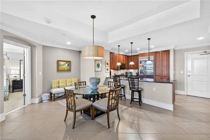 9115  Strada  PL, Naples, FL 34108