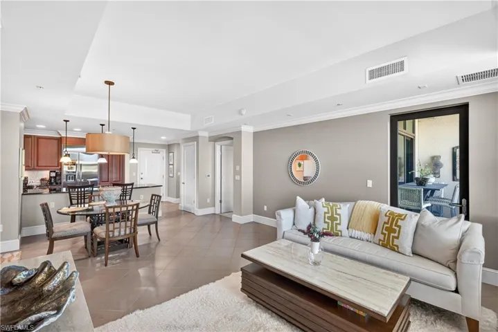 9115  Strada  PL, Naples, FL 34108