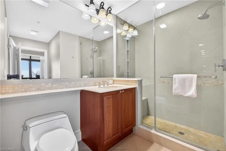 9115  Strada  PL, Naples, FL 34108