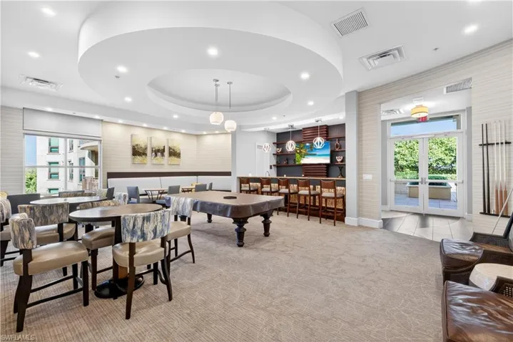 9115  Strada  PL, Naples, FL 34108
