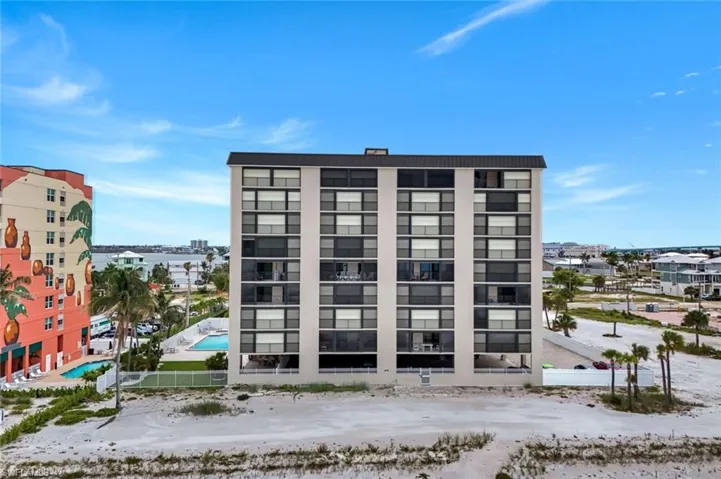 538 Estero Blvd 304, Fort Myers Beach, Florida 33931