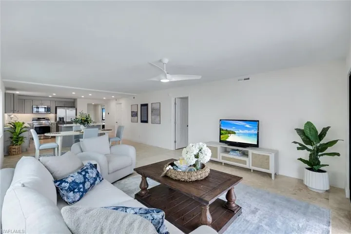 538 Estero Blvd 304, Fort Myers Beach, Florida 33931