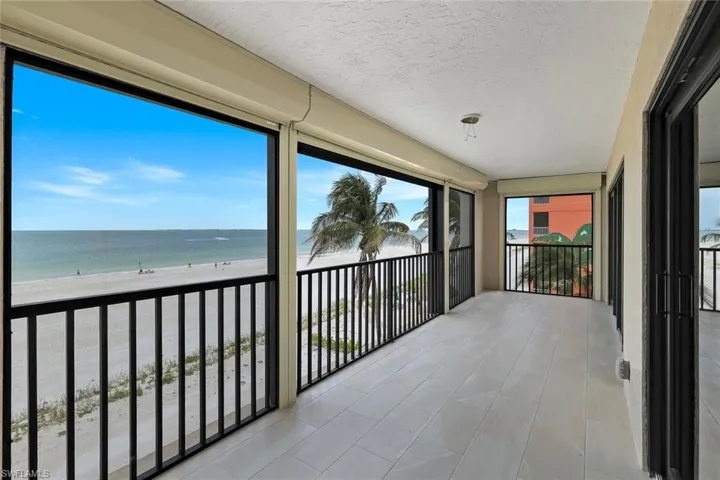 538 Estero Blvd 304, Fort Myers Beach, Florida 33931