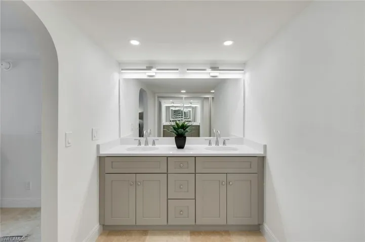 538 Estero Blvd 304, Fort Myers Beach, Florida 33931