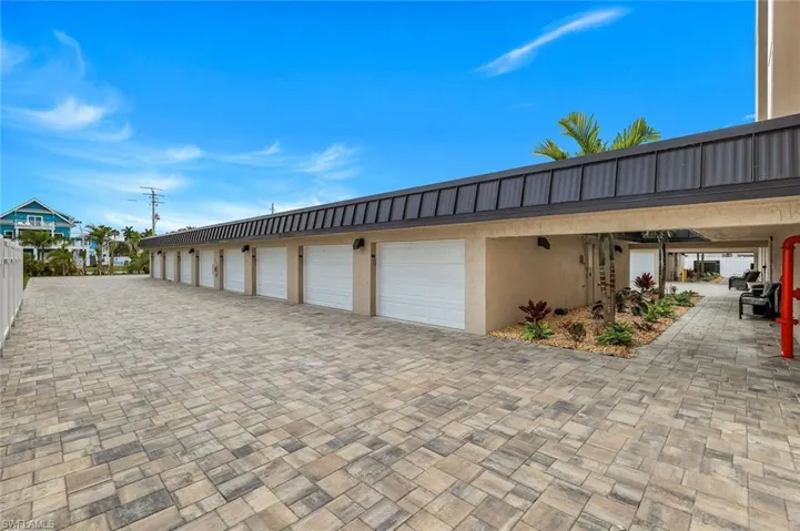 538 Estero Blvd 304, Fort Myers Beach, Florida 33931