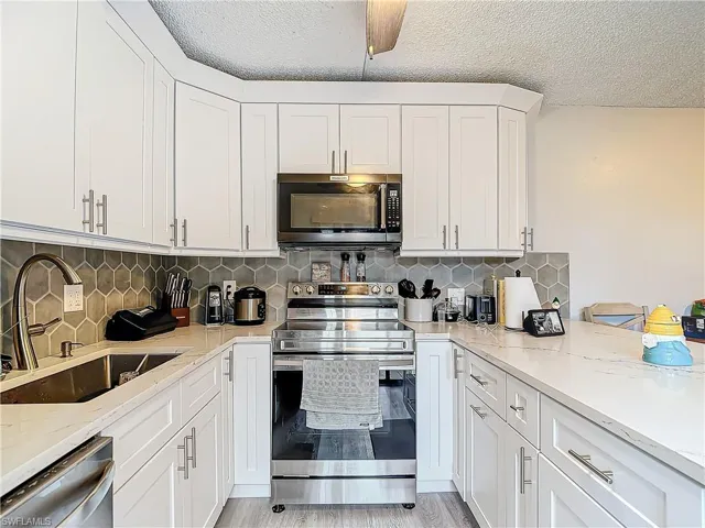 Welcome Home to your newly remodeled kitchen!
