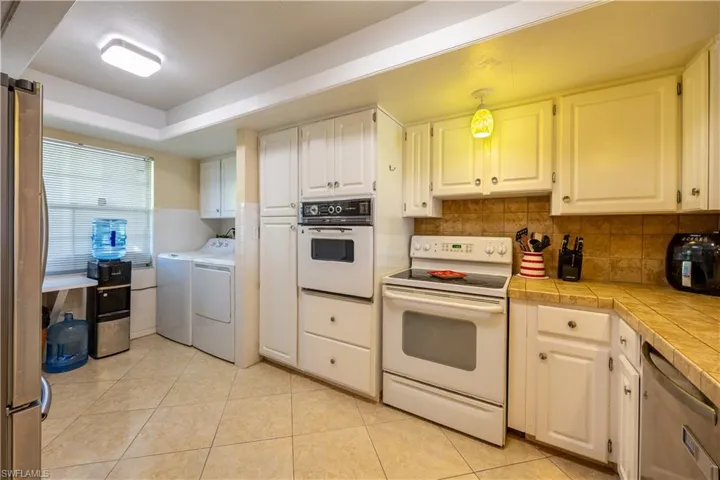 304 Tudor Dr 7, Cape Coral, Florida 33904