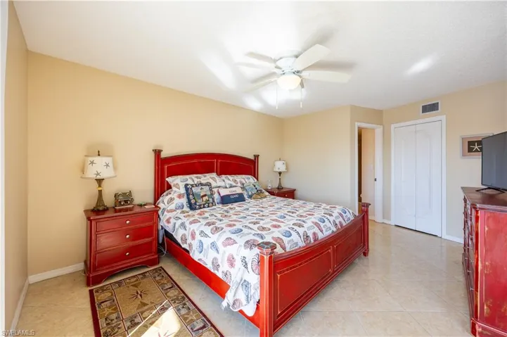 304 Tudor Dr 7, Cape Coral, Florida 33904