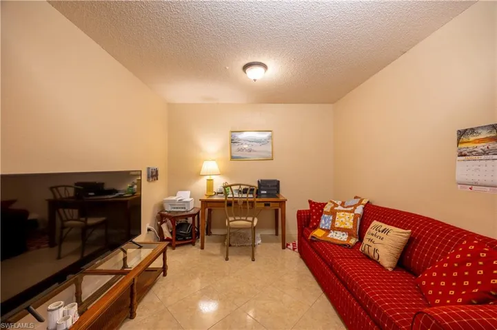 304 Tudor Dr 7, Cape Coral, Florida 33904
