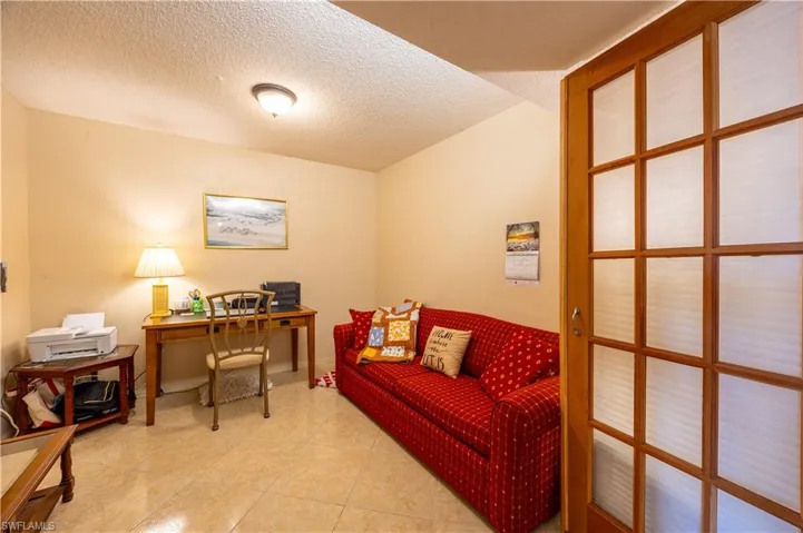 304 Tudor Dr 7, Cape Coral, Florida 33904