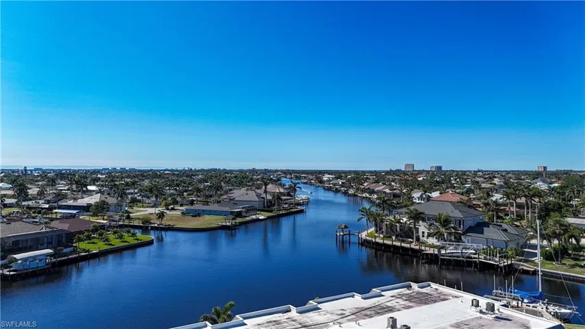 304 Tudor Dr 7, Cape Coral, Florida 33904
