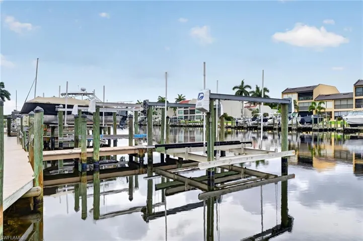4025 19th Pl 209, Cape Coral, Florida 33904