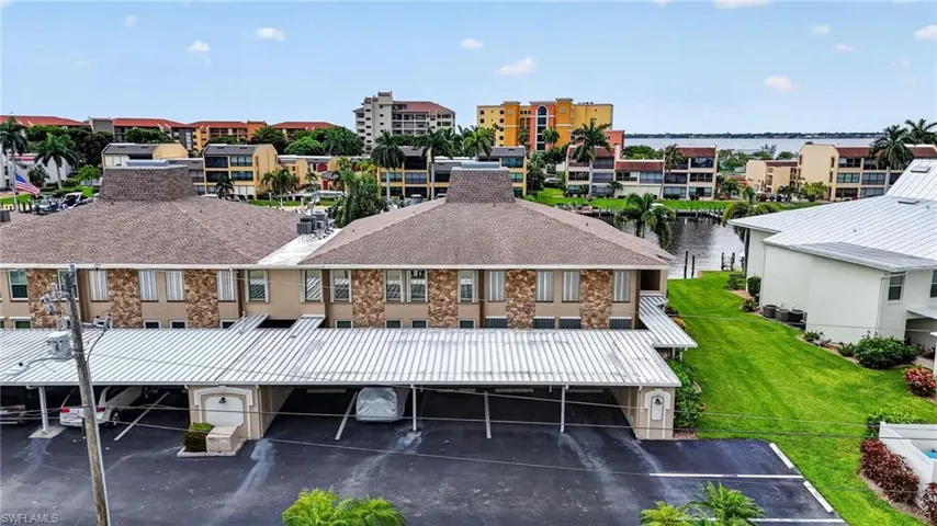 4025 19th Pl 209, Cape Coral, Florida 33904