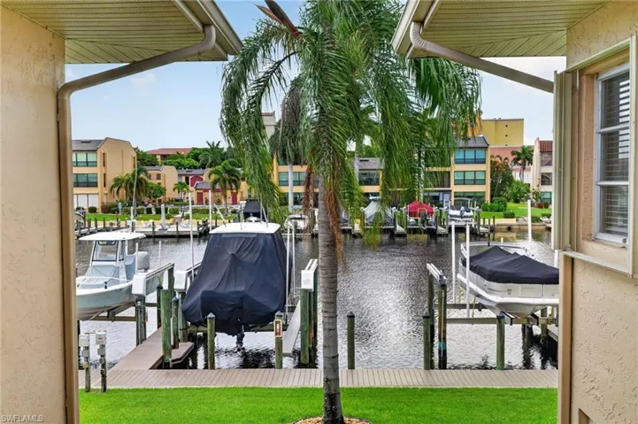4025 19th Pl 209, Cape Coral, Florida 33904