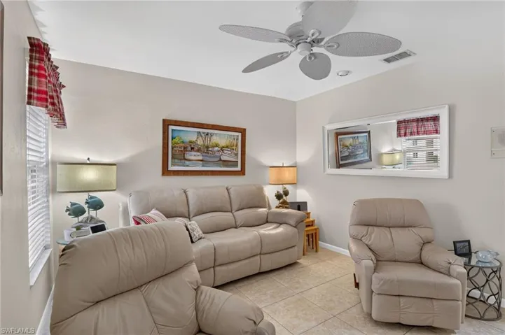 4025 19th Pl 209, Cape Coral, Florida 33904