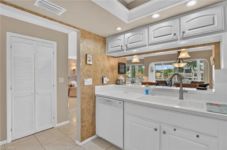 4025 19th Pl 209, Cape Coral, Florida 33904