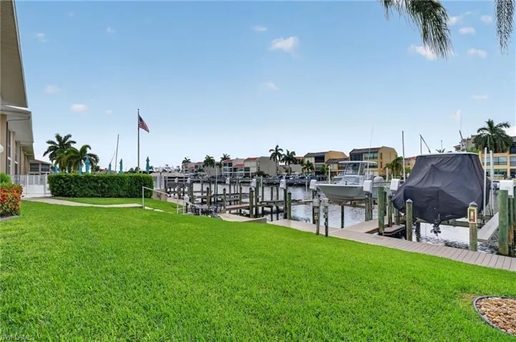 4025 19th Pl 209, Cape Coral, Florida 33904