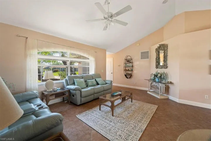 1125 SW 44th  TER, Cape Coral, FL 33914