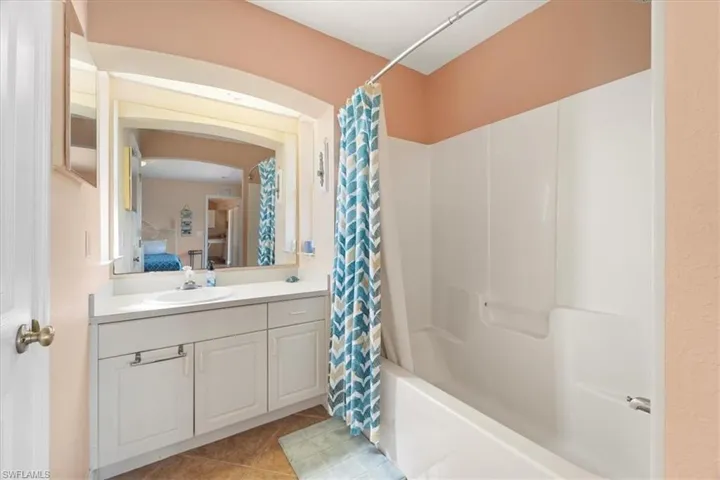 1125 SW 44th  TER, Cape Coral, FL 33914