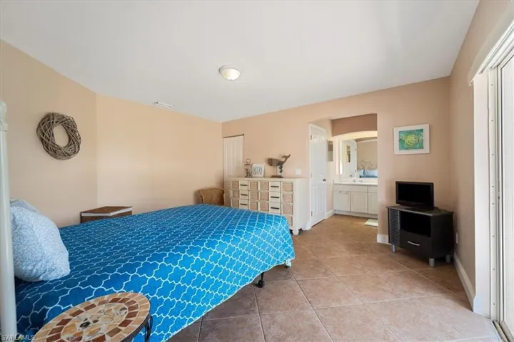 1125 SW 44th  TER, Cape Coral, FL 33914