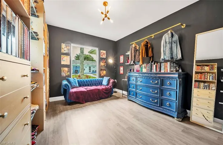27237 Rio Vista Circle, Bonita Springs, Florida 34135