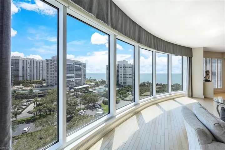 Family Room ~ Views looking towards the Gulf