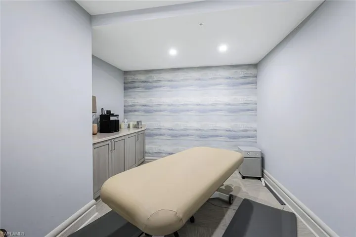 Provence Massage Room