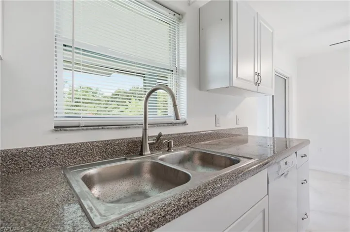 5160 31st Ave Sw, Naples, Florida 34116